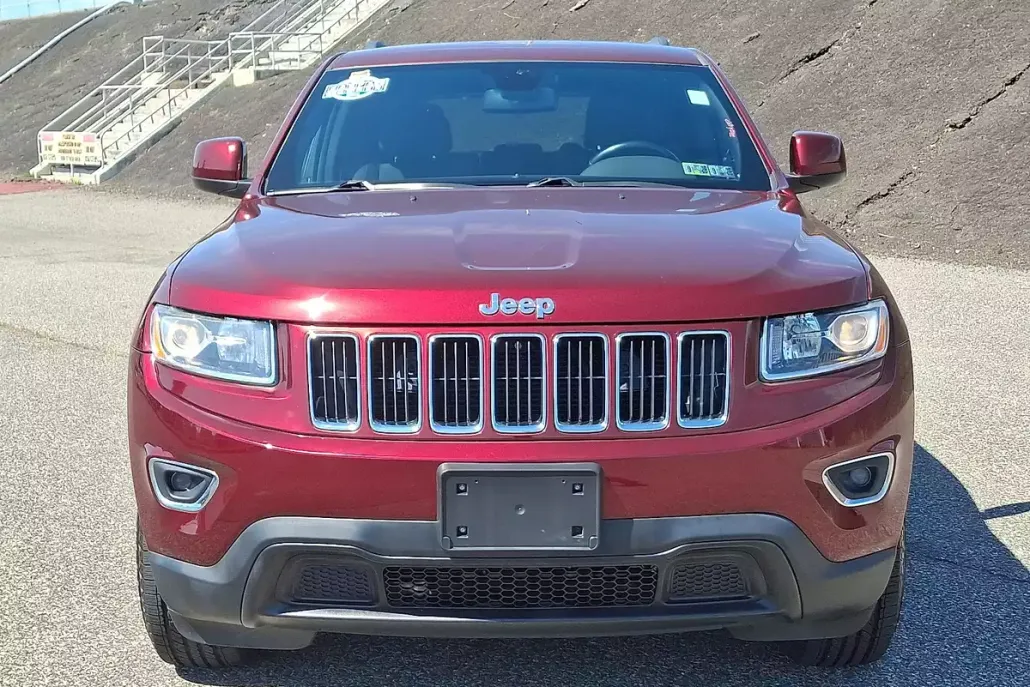 2016 Jeep Grand Cherokee Laredo photo 1