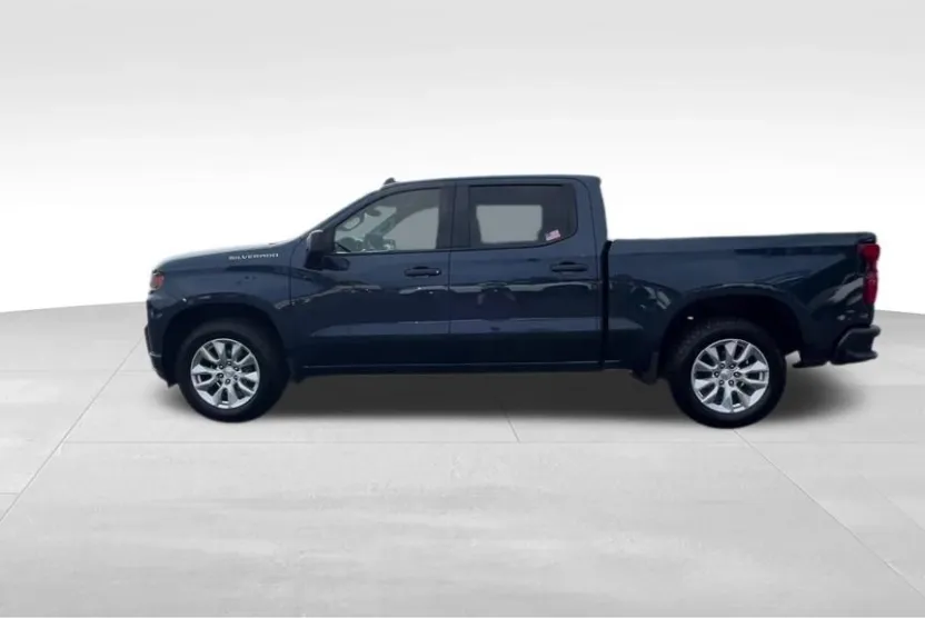 2021 Chevrolet Silverado 1500 Custom photo 1