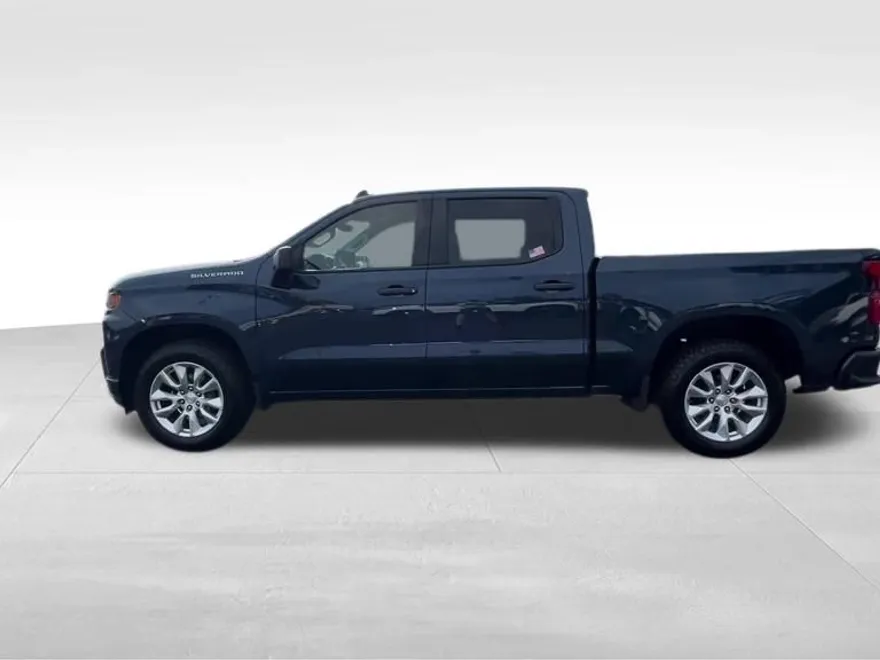 2021 Chevrolet Silverado 1500 Custom photo 1