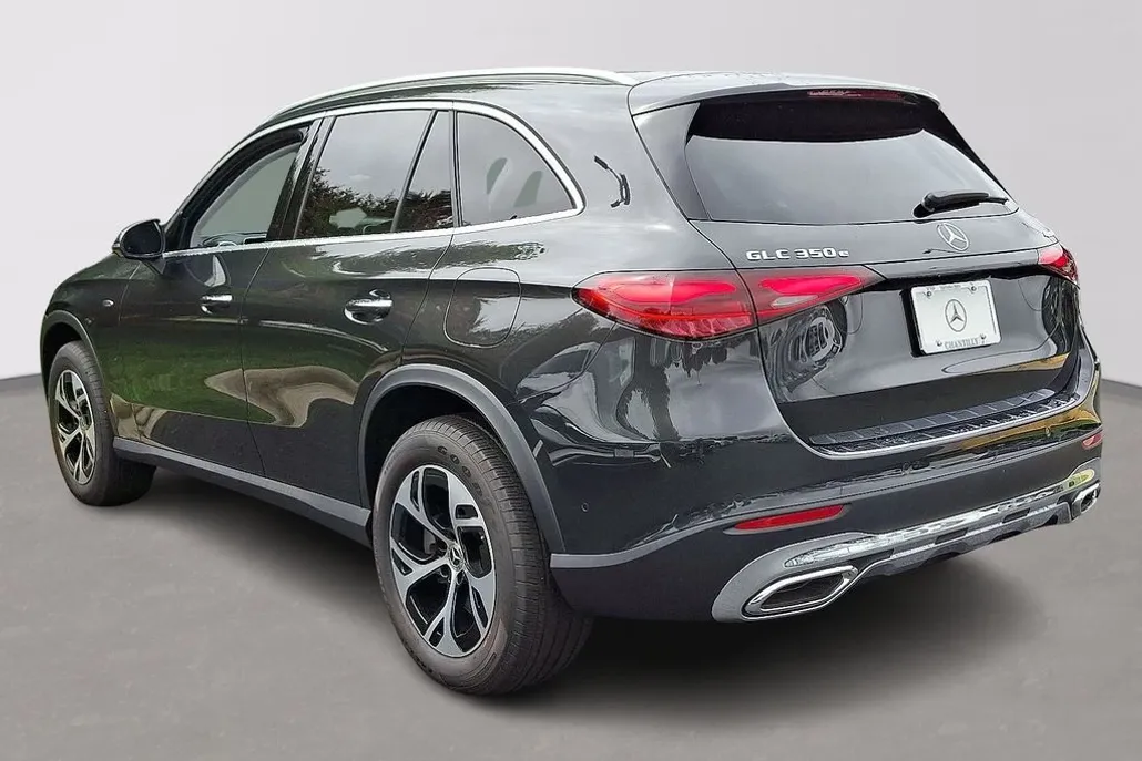 2025 Mercedes Benz GLC 350e 4MATIC photo 1