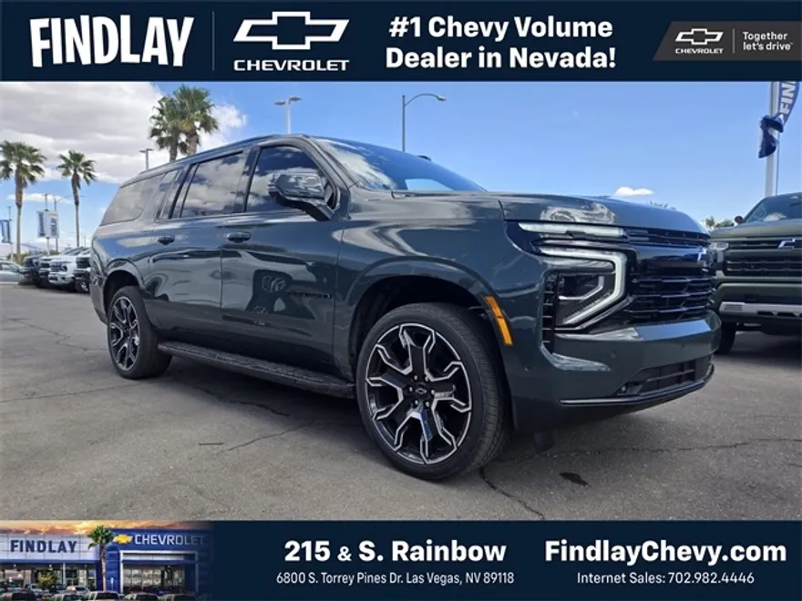 2025 Chevrolet Suburban RST photo 1