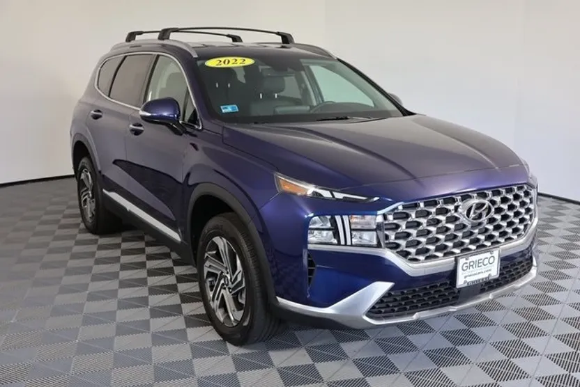 2022 Hyundai Santa Fe SEL photo 1