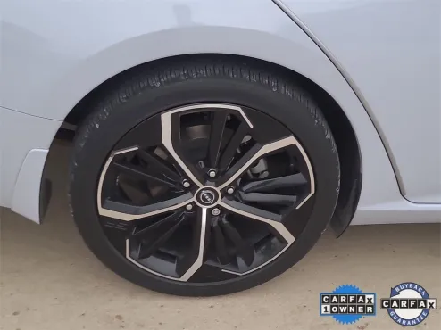 2023 Nissan Altima 2.5 SR photo 4