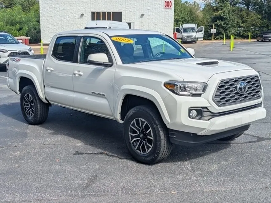 2022 Toyota Tacoma TRD Sport V6 photo 1