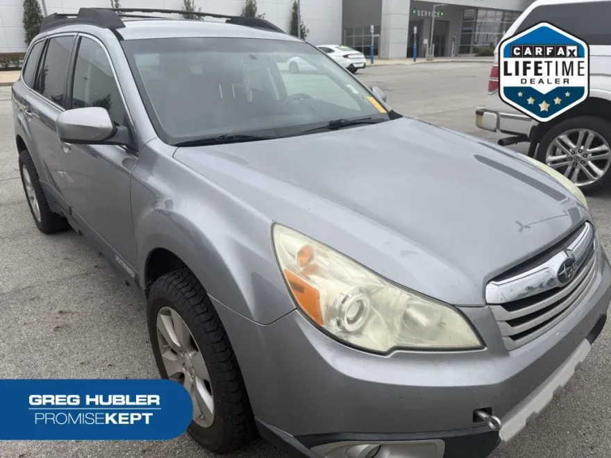 2010 Subaru Outback 3.6R photo 1