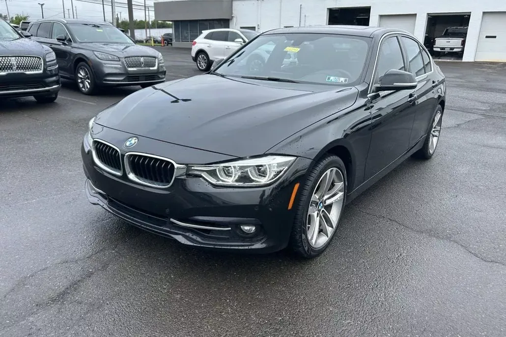 2017 Bmw 330i xDrive Sedan photo 1