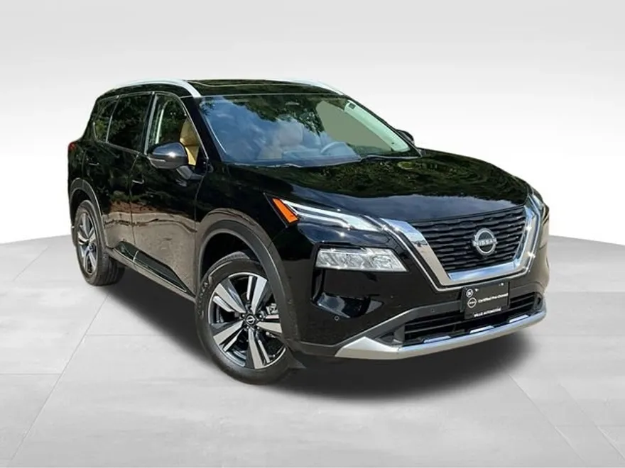 2023 Nissan Rogue Platinum photo 1
