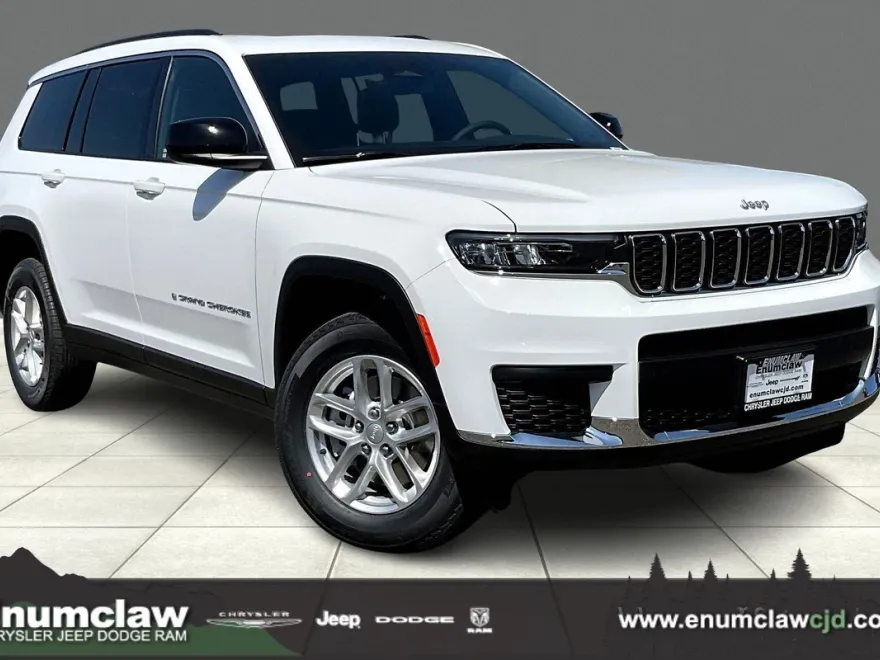 2025 Jeep Grand Cherokee Laredo photo 1