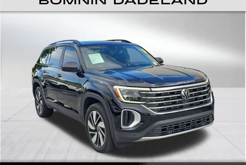 2024 Volkswagen Atlas SE Technology photo 1