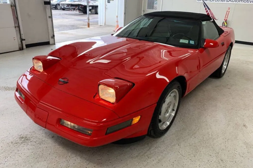 1996 Chevrolet Corvette Convertible photo 1