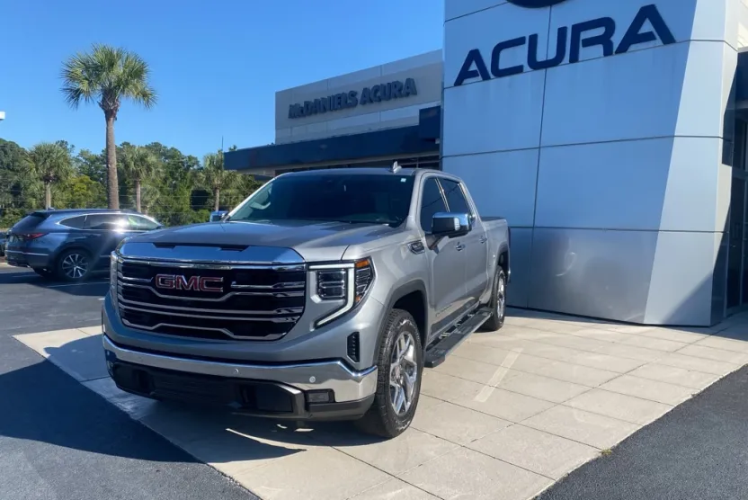 2024 Gmc Sierra 1500 SLT photo 1