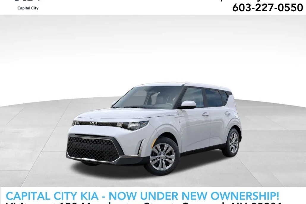 2025 Kia Soul LX photo 1