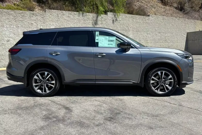 2026 Infiniti QX60 Pure photo 1