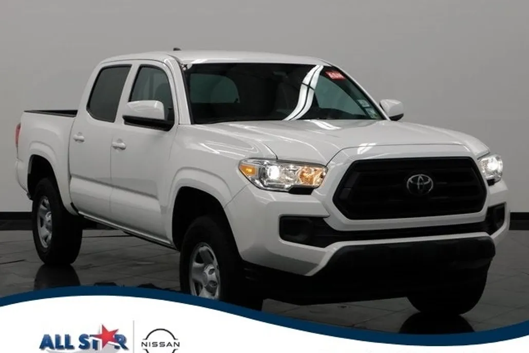 2021 Toyota Tacoma SR V6 photo 1