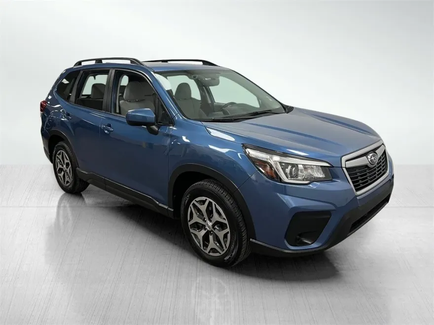2020 Subaru Forester Premium photo 1