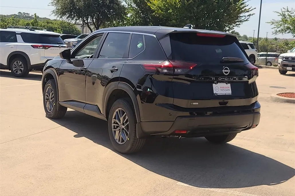 2026 Nissan Rogue S photo 1