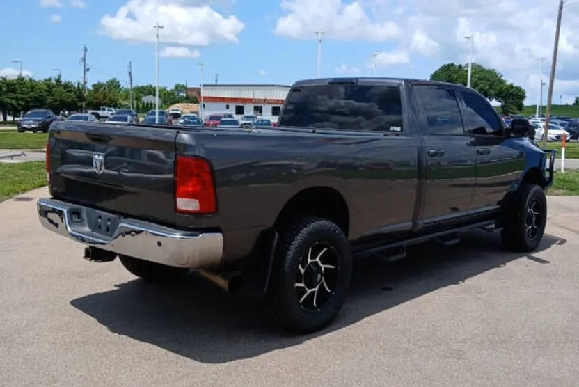 2018 Ram 2500 Tradesman photo 1