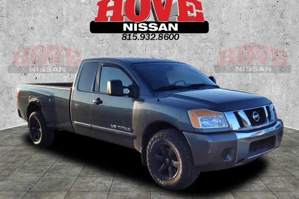 2008 Nissan Titan SE photo 1