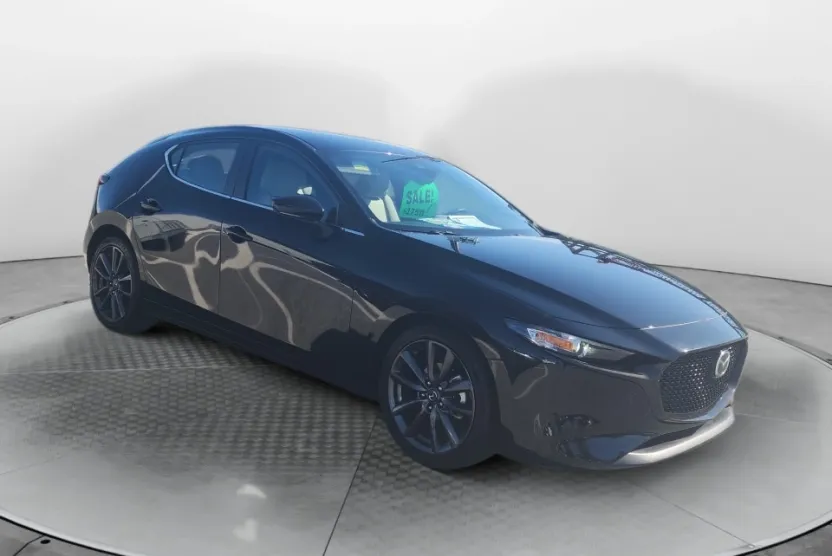 2019 Mazda Mazda3 Hatchback Preferred photo 1