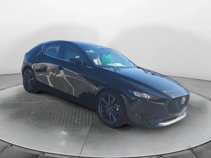 2019 Mazda Mazda3 Hatchback Preferred photo 1