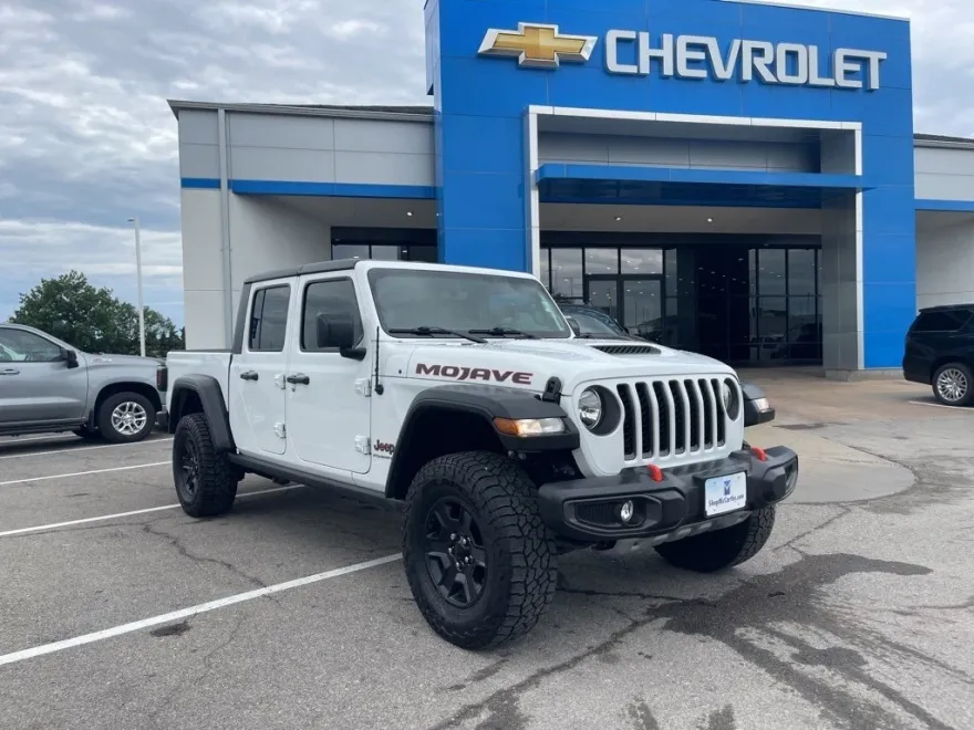 2023 Jeep Gladiator Mojave photo 1