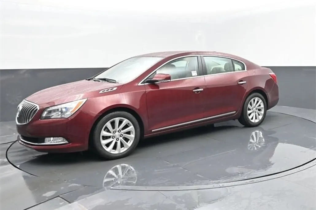 2015 Buick LaCrosse Leather photo 1