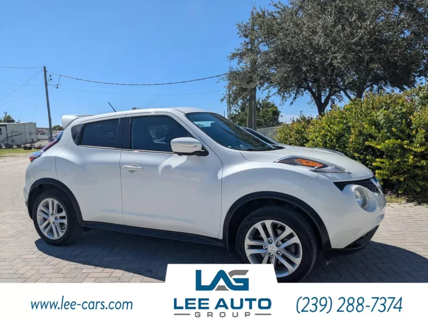 2015 Nissan Juke SL photo 1
