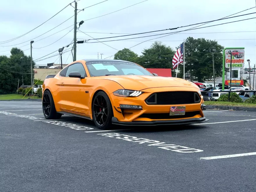 2018 Ford Mustang GT Premium photo 1