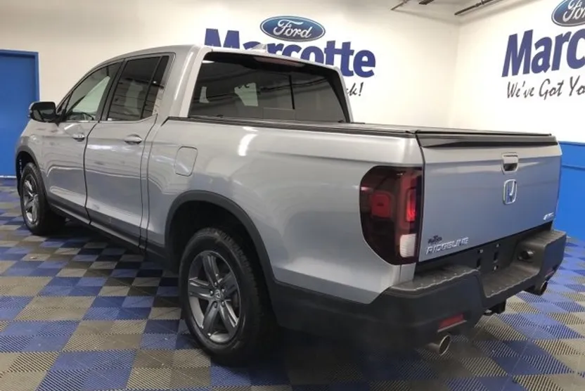 2023 Honda Ridgeline RTL photo 1