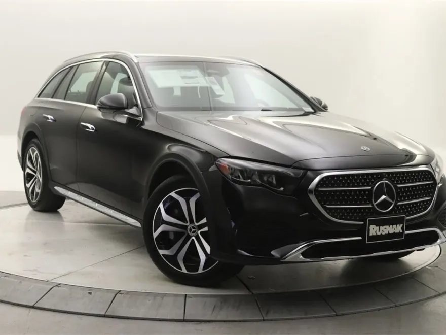 2025 Mercedes Benz E 450 4MATIC All-Terrain photo 1