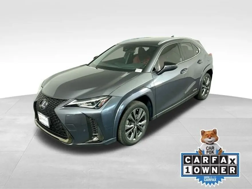 2022 Lexus UX 250h F SPORT photo 1