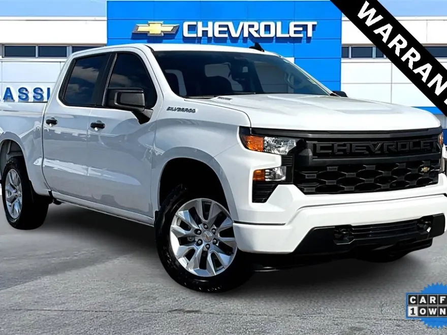 2025 Chevrolet Silverado 1500 Custom photo 1