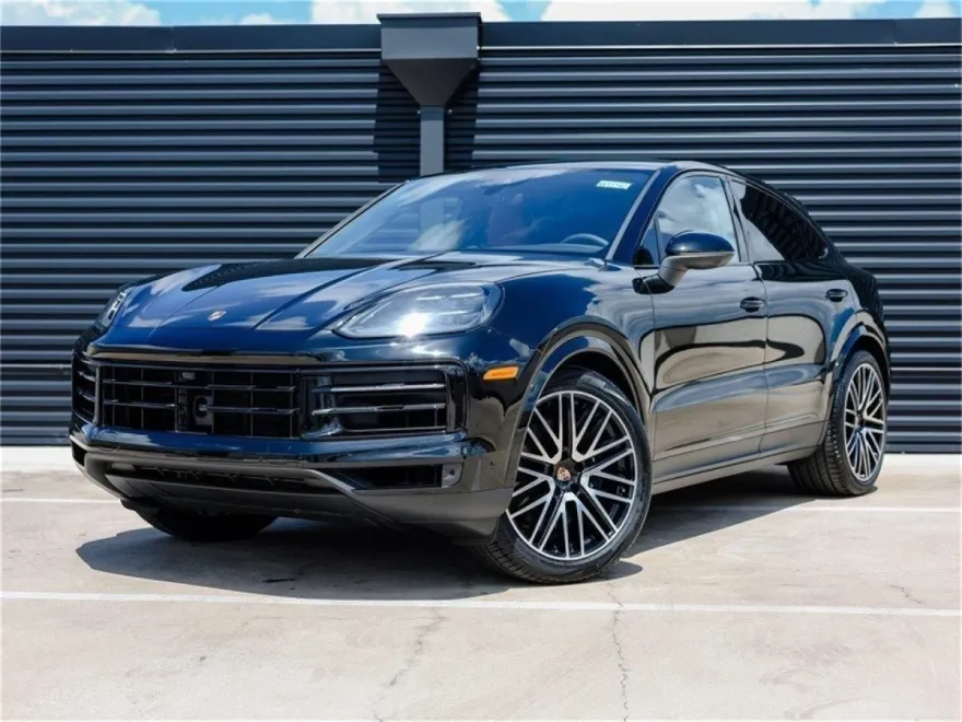 2025 Porsche Cayenne Coupe photo 1