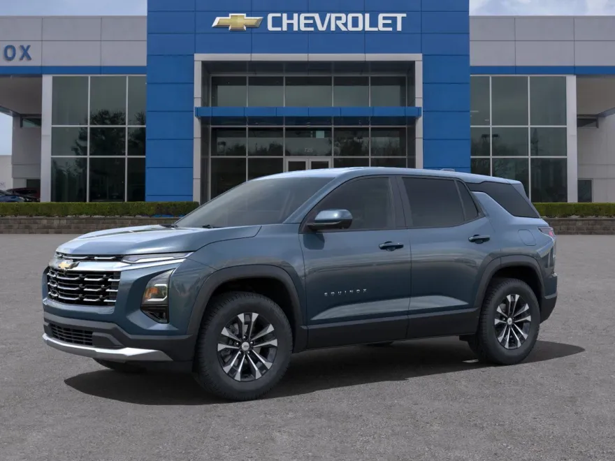 2026 Chevrolet Equinox LT photo 1
