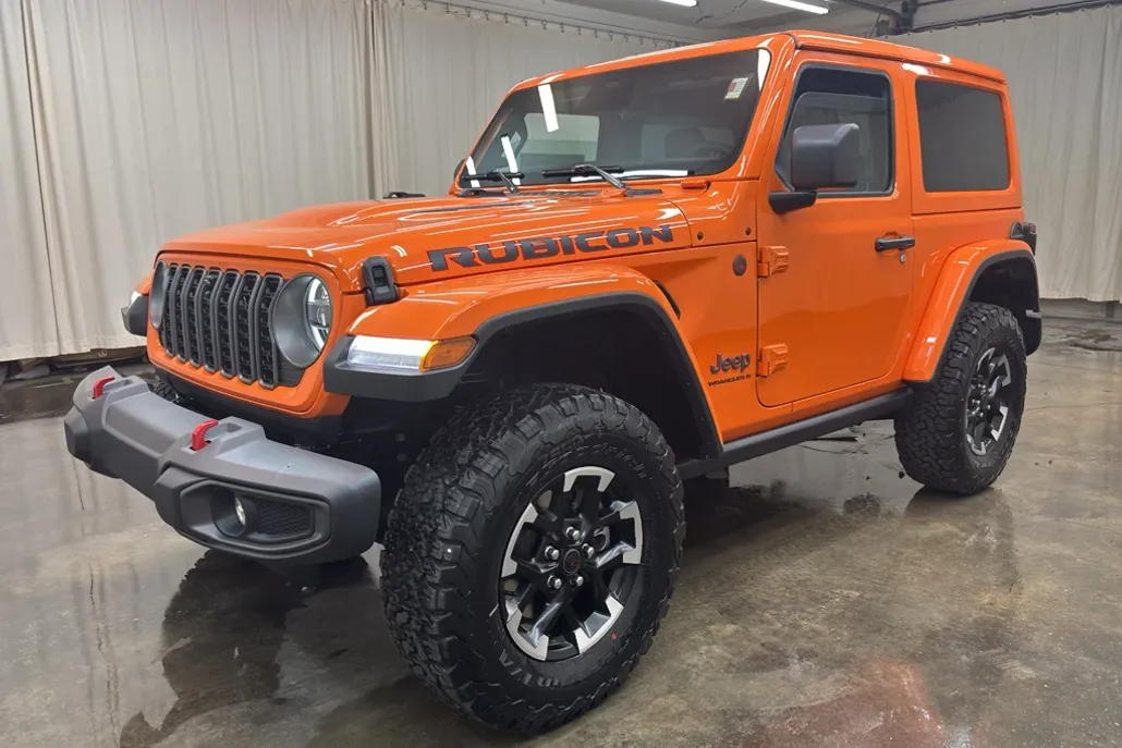 2025 Jeep Wrangler Rubicon photo 1