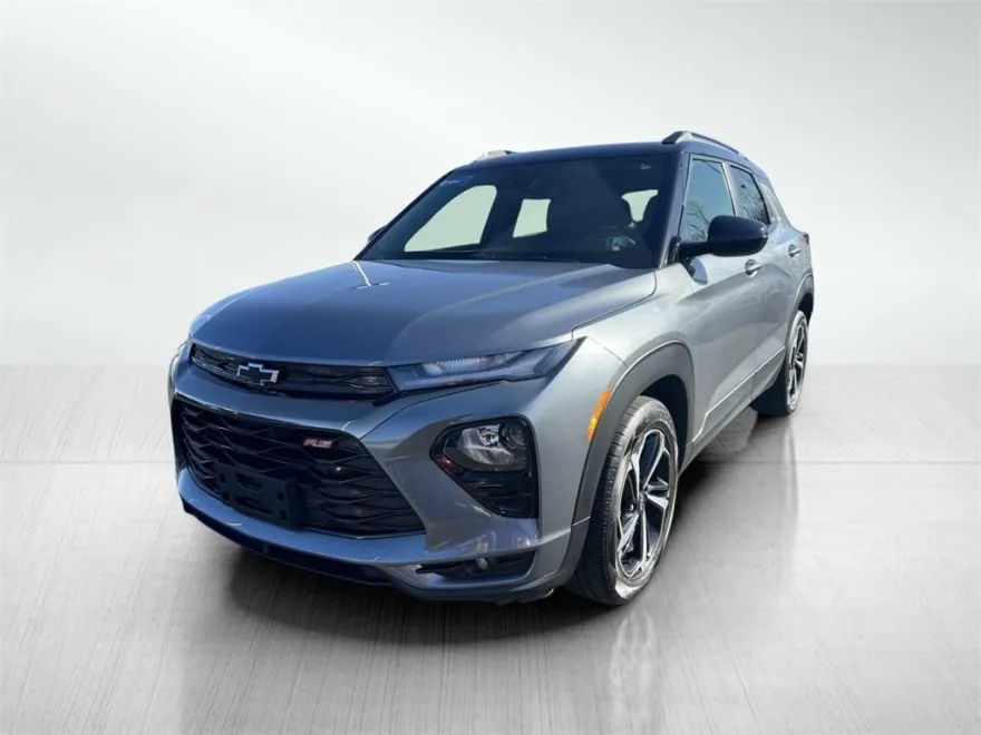 2021 Chevrolet Trailblazer RS photo 2
