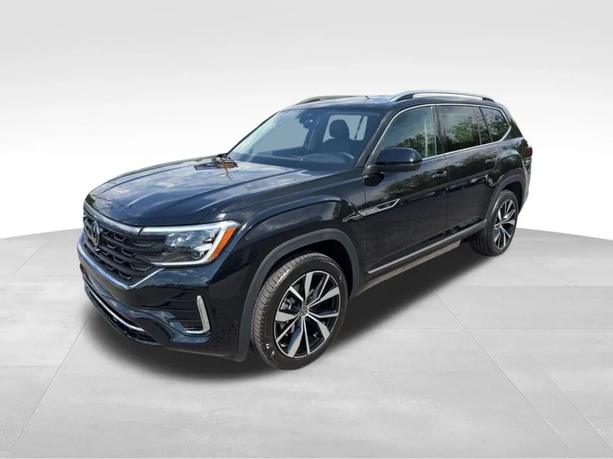 2026 Volkswagen Atlas SEL Premium R-Line photo 1