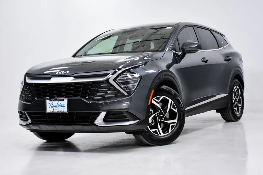2024 Kia Sportage LX photo 1