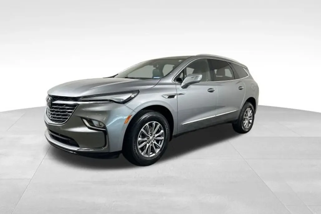 2023 Buick Enclave Essence photo 1