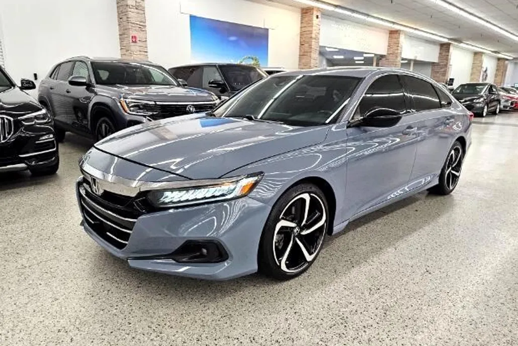 2021 Honda Accord Sport 2.0T photo 1