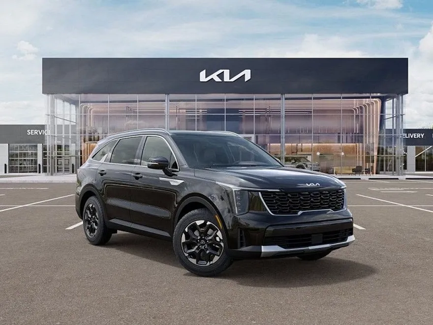 2025 Kia Sorento S photo 1
