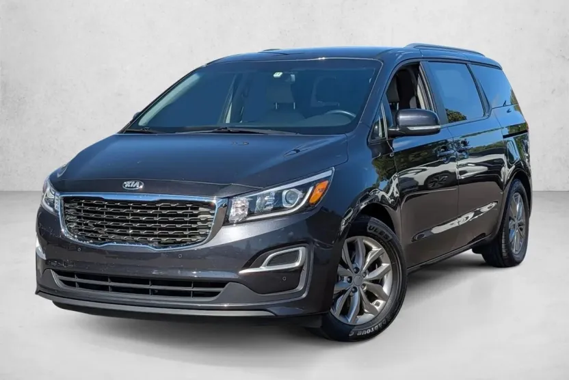 2021 Kia Sedona EX photo 1