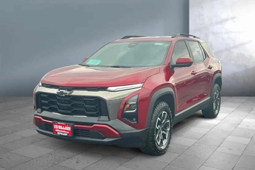 2026 Chevrolet Equinox ACTIV photo 1