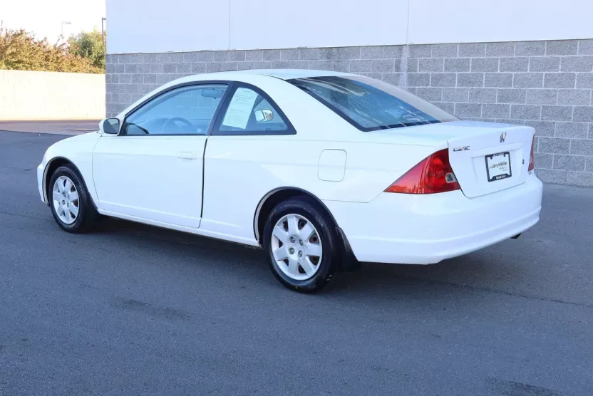 2002 Honda Civic EX photo 1