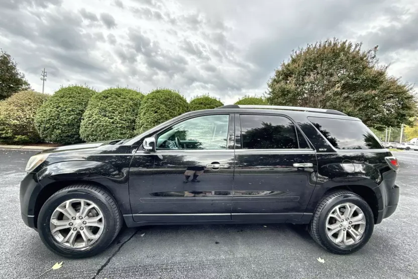 2016 Gmc Acadia SLT photo 1