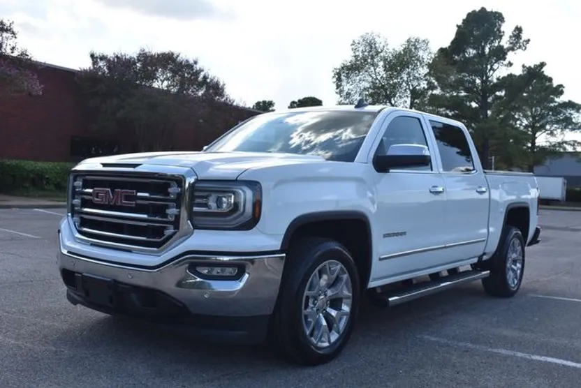 2018 Gmc Sierra 1500 SLT photo 1
