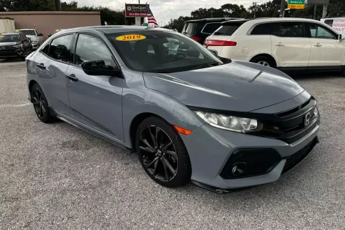 2019 Honda Civic Sport photo 2