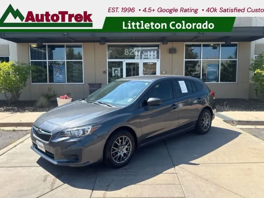 2019 Subaru Impreza 2.0i photo 1