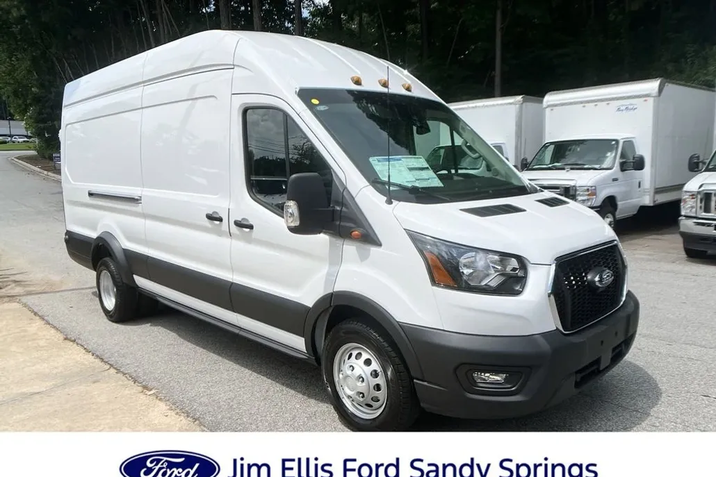 2024 Ford Transit photo 1