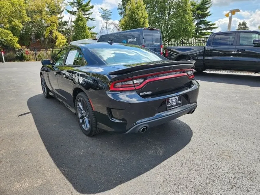 2021 Dodge Charger GT photo 1